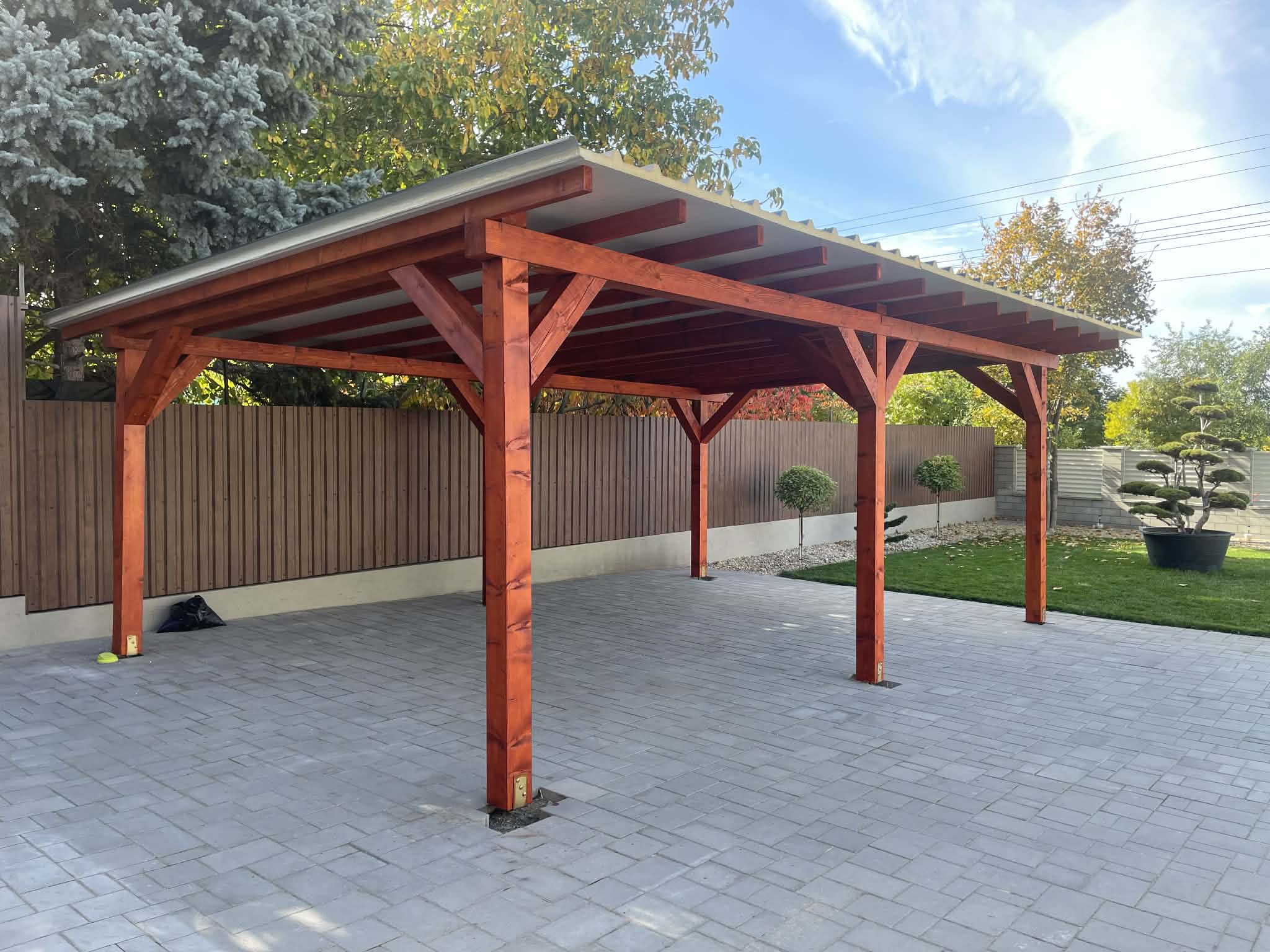 Kerti fa szerkezet referencia